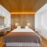 Modern In Prestigious El Higueron Apartment *