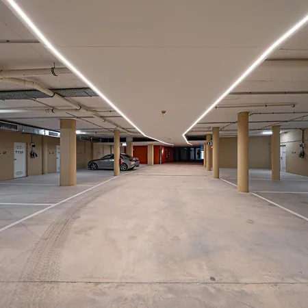 Modern In Prestigious El Higueron * Fuengirola