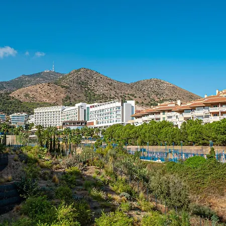 Modern In Prestigious El Higueron Apartment *