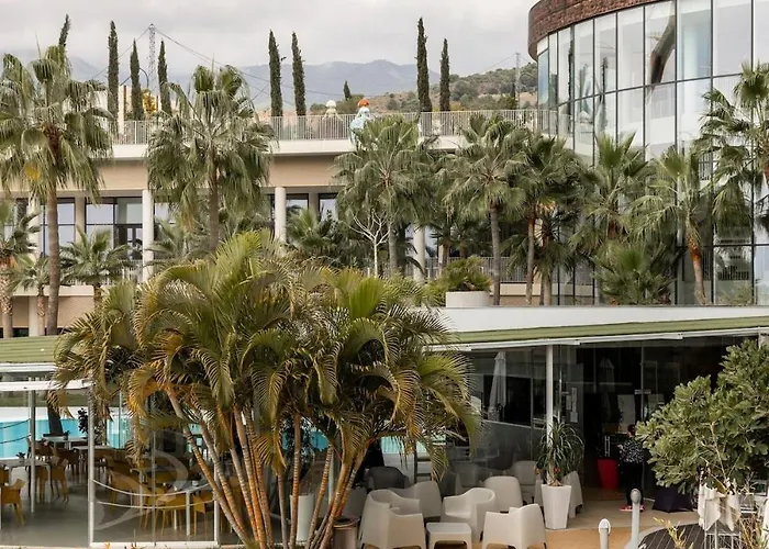 Modern In Prestigious El Higueron Apartment *